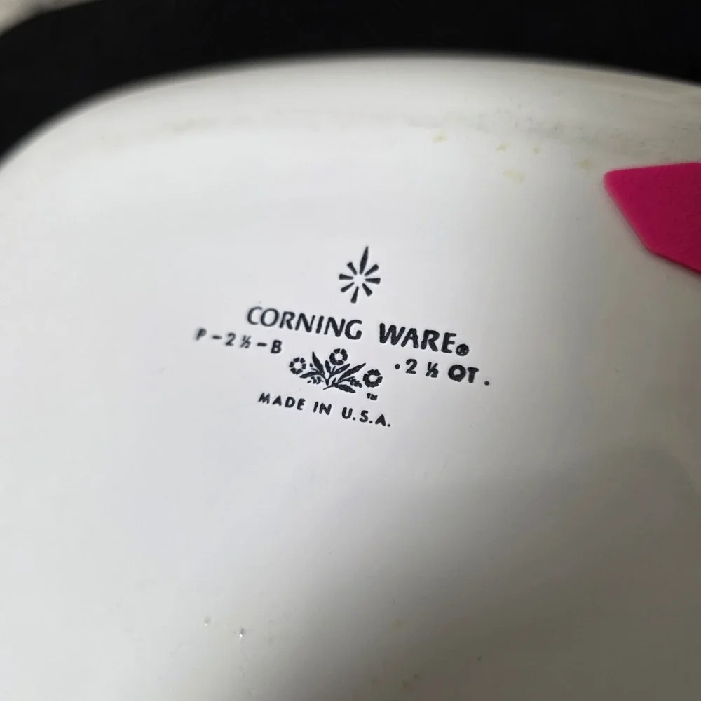 Corning Ware Casserole Dish Blue Cornflower 2.5 QT Retro Americana Kitchen w Lid